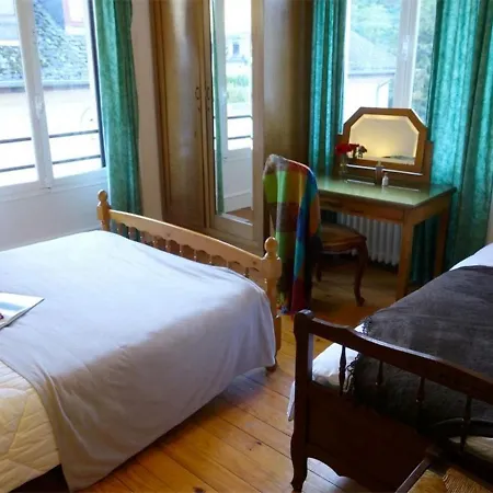 Bagnères-de-luchon, 3 Pièces, 7 Personnes - Fr-1-313-188 Appartement