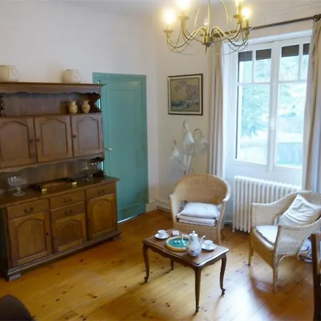 Superbe T3 Pour 7 Pers. Avec Wi-fi Et Parking A Luchon - Fr-1-313-188 *