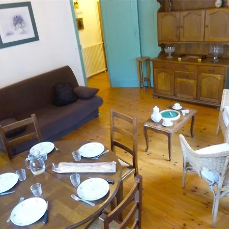 Superbe T3 Pour 7 Pers. Avec Wi-fi Et Parking A Luchon - Fr-1-313-188 *